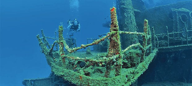 Épaves à Perissa plongée